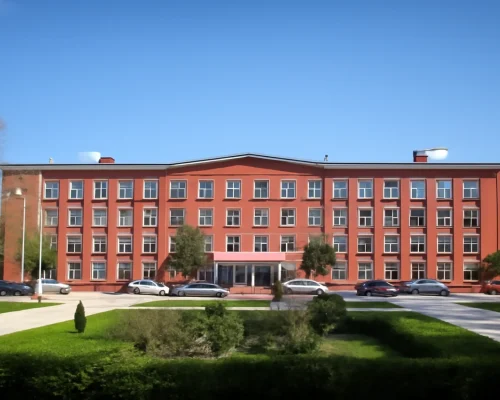 Campus_79RBGG5eO-scaled.webp
